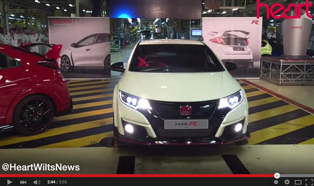 The Honda Civic Type R Is Finally In Production And Here You Can See The Flop Presenting It
